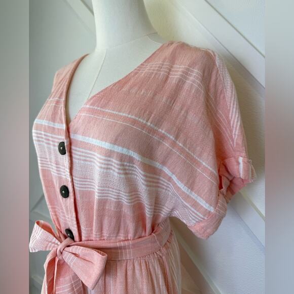 Carve Designs Short Sleeve V-Neck Linen Blend Dress Guava Stripe Size Small - Picture 5 of 10
